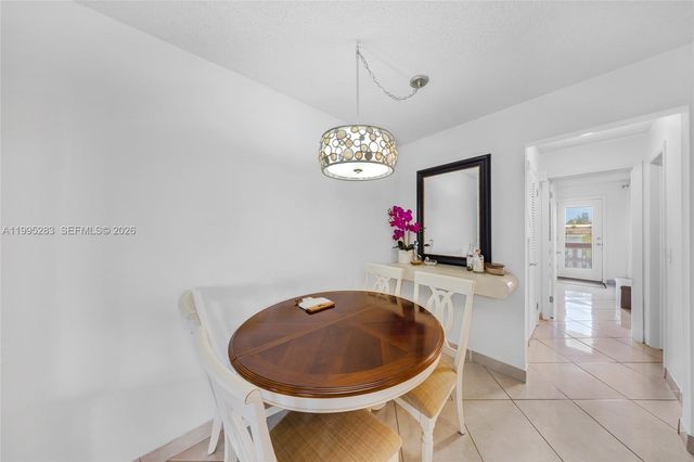 1015 SW 11th Ave 15K, Hallandale Beach, FL 33009