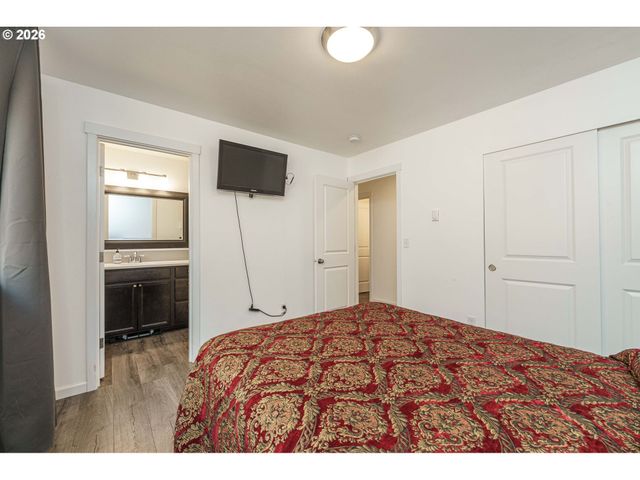 24307 Ne 232ND Ave, Battle Ground, WA 98604