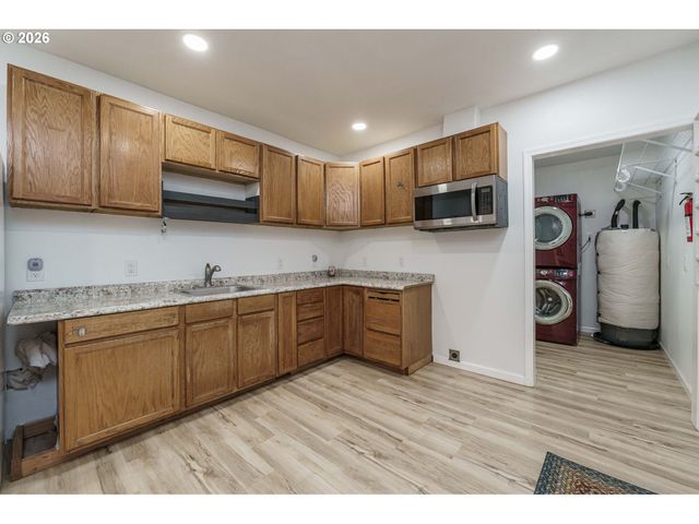 24307 Ne 232ND Ave, Battle Ground, WA 98604