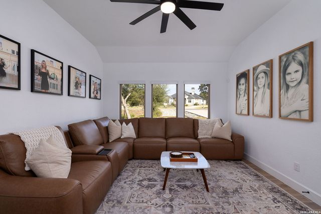 1214 Stone Gully, New Braunfels, TX 78132