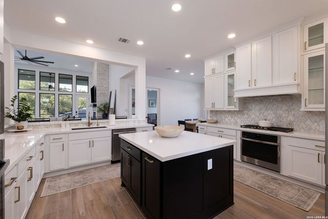 1214 Stone Gully, New Braunfels, TX 78132