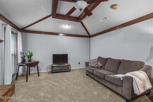95 Sunline Drive, Brandon, MS 39042