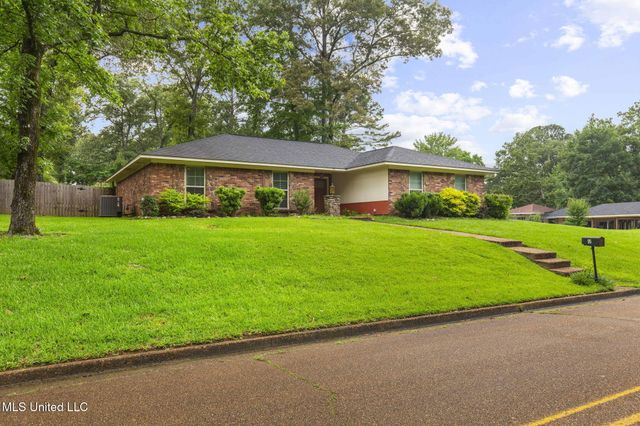 95 Sunline Drive, Brandon, MS 39042