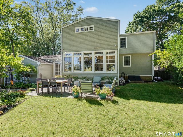 233 Beaumont Street, Fairfield, CT 06824