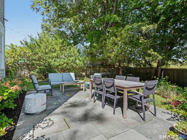 233 Beaumont Street, Fairfield, CT 06824