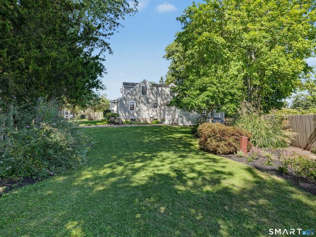 233 Beaumont Street, Fairfield, CT 06824