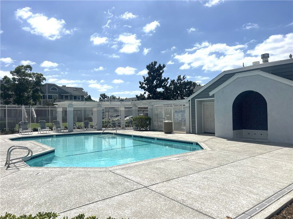 391 Huntington, Irvine, CA 92620 — photo 3