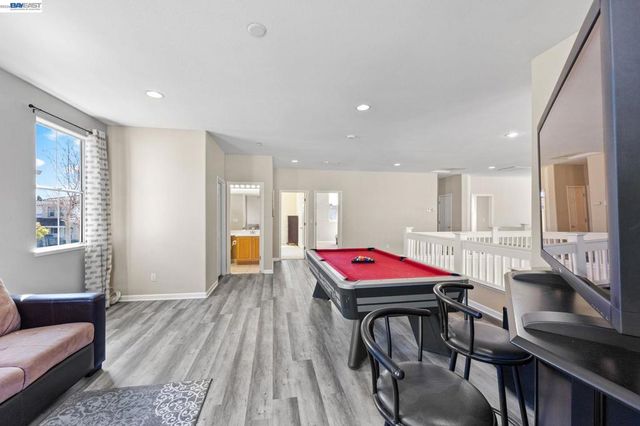 37338 Fowler St, Newark, CA 94560