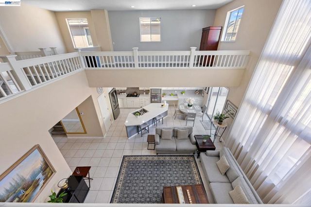 37338 Fowler St, Newark, CA 94560