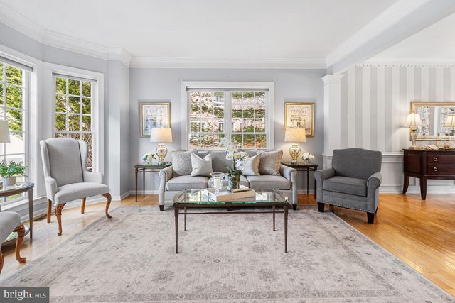 615 WILTSHIRE LN, Newtown Square, PA 19073