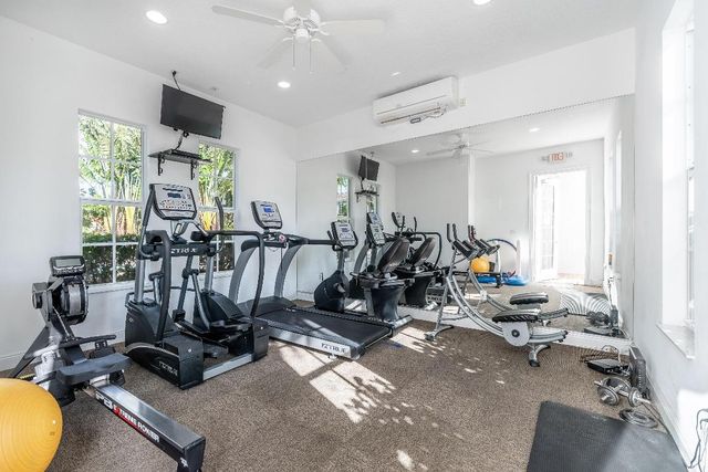 4545 Tara Cove Way, West Palm Beach, FL 33417