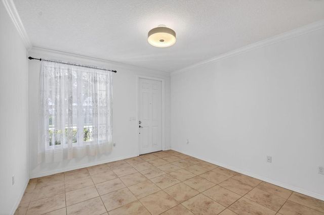 4545 Tara Cove Way, West Palm Beach, FL 33417