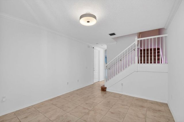 4545 Tara Cove Way, West Palm Beach, FL 33417