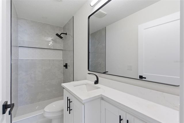 8205 TANGLEWOOD LANE, Tampa, FL 33615