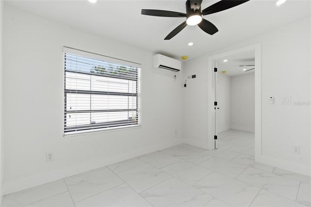 8205 TANGLEWOOD LANE, Tampa, FL 33615