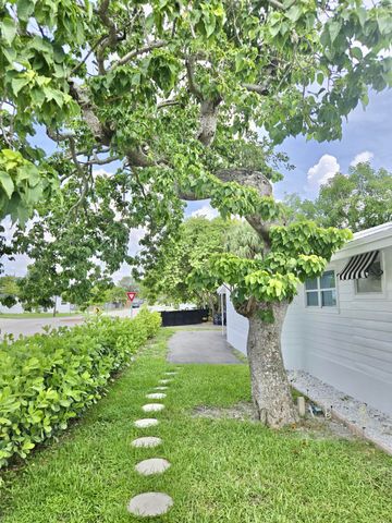 917 Market Street, West Palm Beach, FL 33401