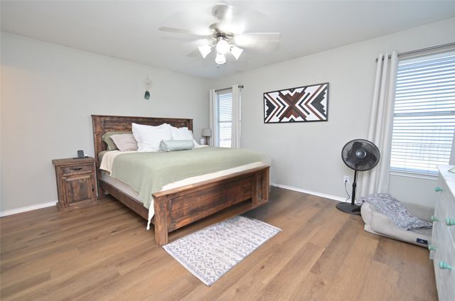 328 Saddlebrook Drive, Krum, TX 76249