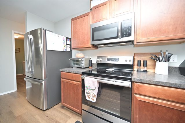 328 Saddlebrook Drive, Krum, TX 76249