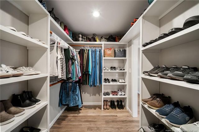 898 Long Iron Drive, Fayetteville, NC 28312