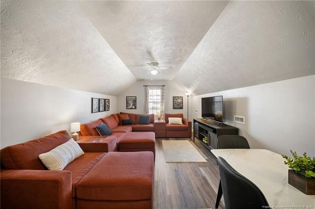 898 Long Iron Drive, Fayetteville, NC 28312