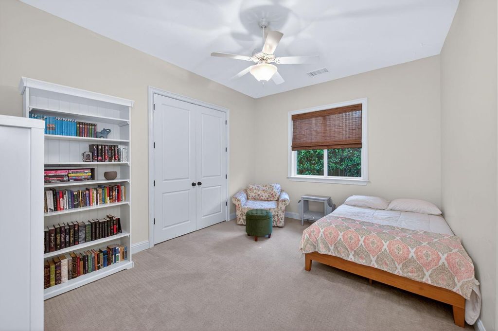 Image 47 of property listing at 3350 E Via Montiano Avenue, Clovis, CA 93619