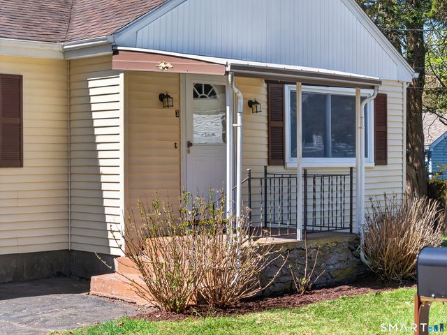 3 Helen Street, Norwich, CT 06360