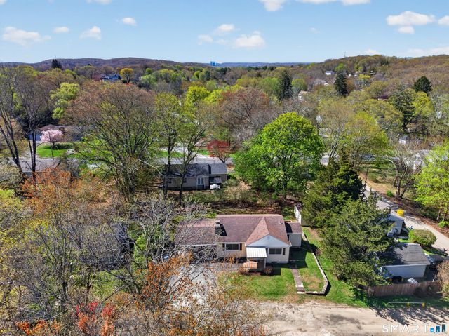 3 Helen Street, Norwich, CT 06360