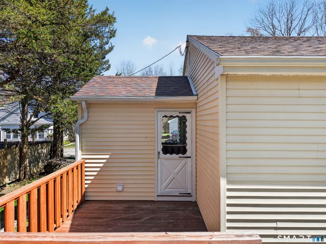 3 Helen Street, Norwich, CT 06360