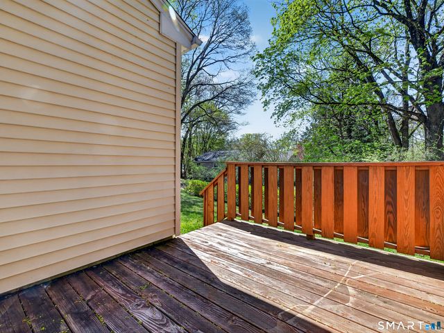 3 Helen Street, Norwich, CT 06360