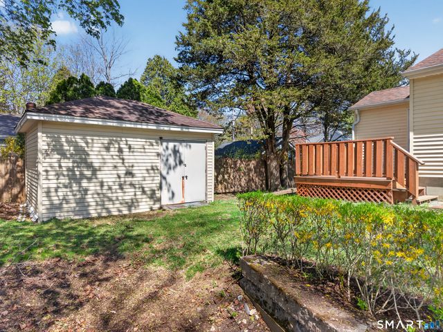 3 Helen Street, Norwich, CT 06360