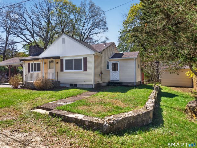 3 Helen Street, Norwich, CT 06360