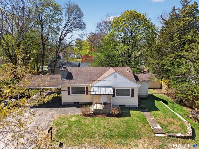 3 Helen Street, Norwich, CT 06360