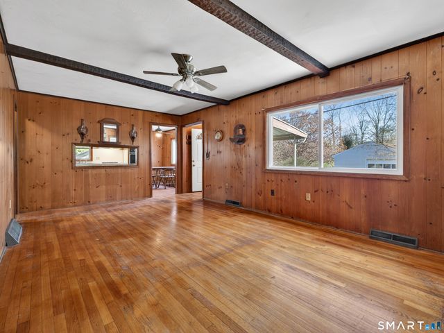 3 Helen Street, Norwich, CT 06360