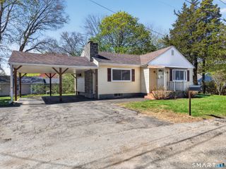 3 Helen Street, Norwich, CT 06360