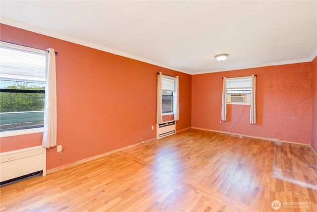 623 E 10th St, Port Angeles, WA 98362
