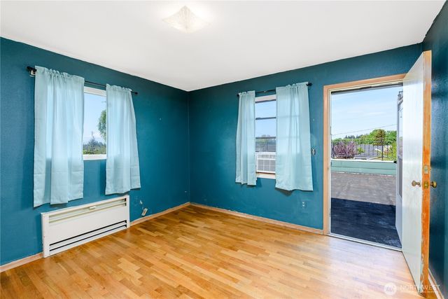 623 E 10th St, Port Angeles, WA 98362