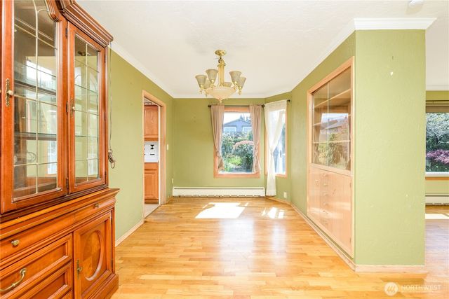 623 E 10th St, Port Angeles, WA 98362