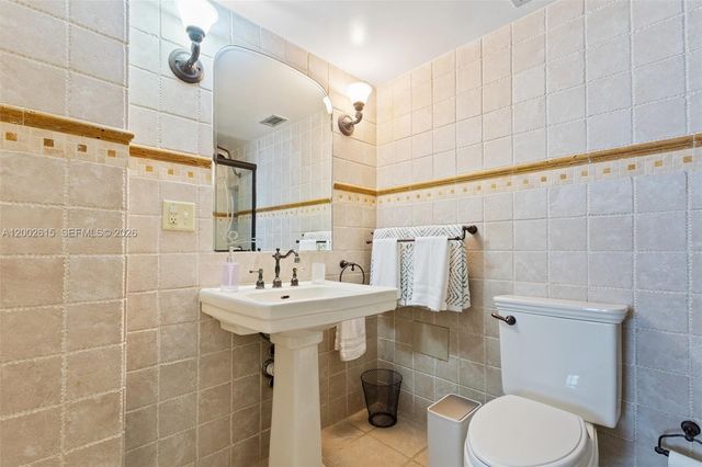 3725 S Ocean Dr 921, Hollywood, FL 33019