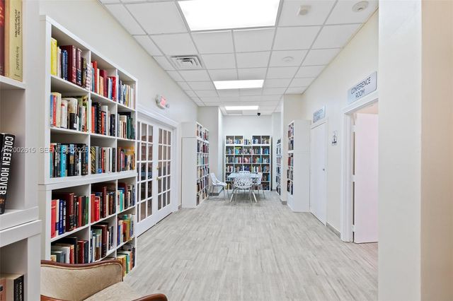 3725 S Ocean Dr 921, Hollywood, FL 33019