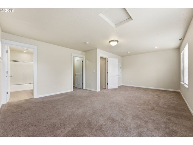 9310 Sw CORAL St, Portland, OR 97223