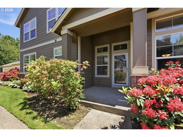 9310 Sw CORAL St, Portland, OR 97223