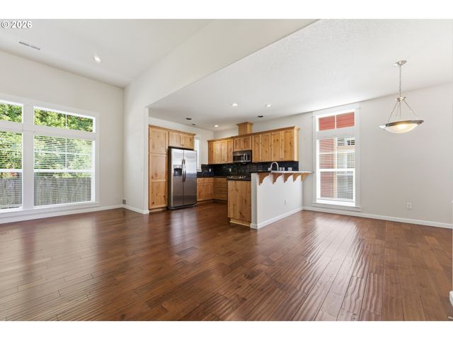 9310 Sw CORAL St, Portland, OR 97223