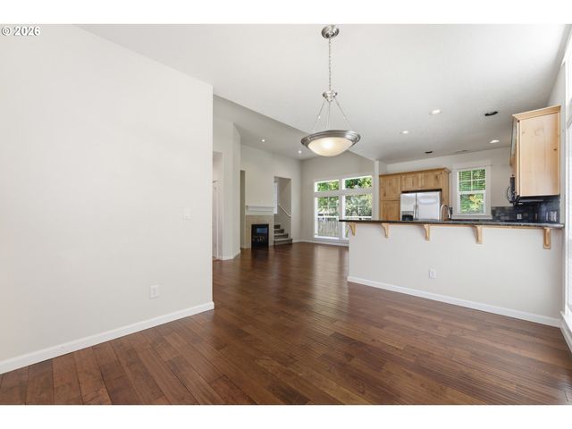 9310 Sw CORAL St, Portland, OR 97223