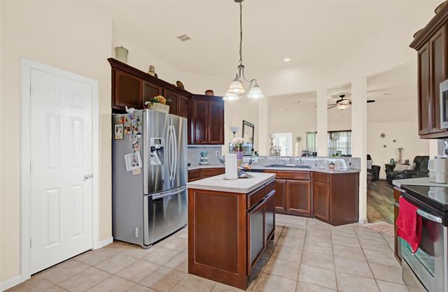 200 Milo Street, Dayton, TX 77535