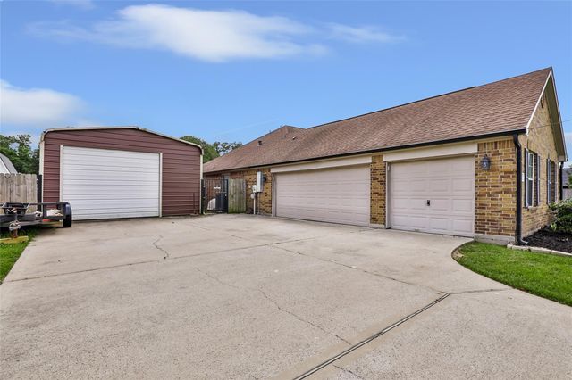 200 Milo Street, Dayton, TX 77535