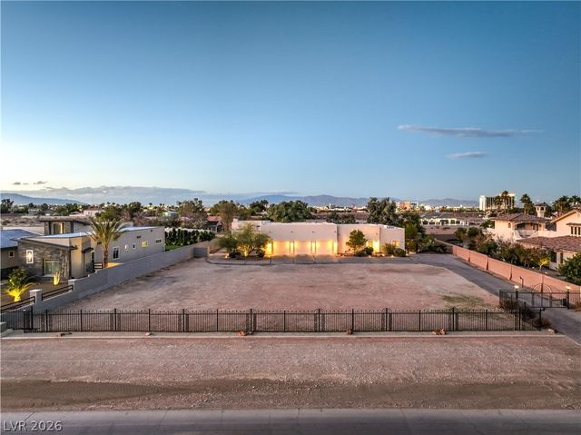 3910 West Pebble Road, Las Vegas, NV 89139