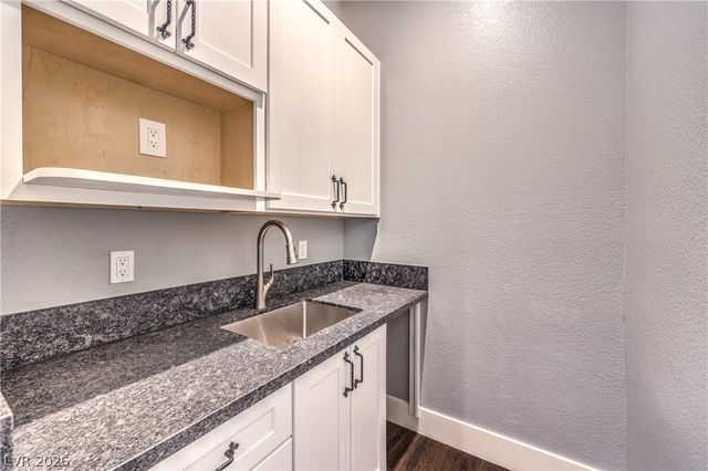 3910 West Pebble Road, Las Vegas, NV 89139