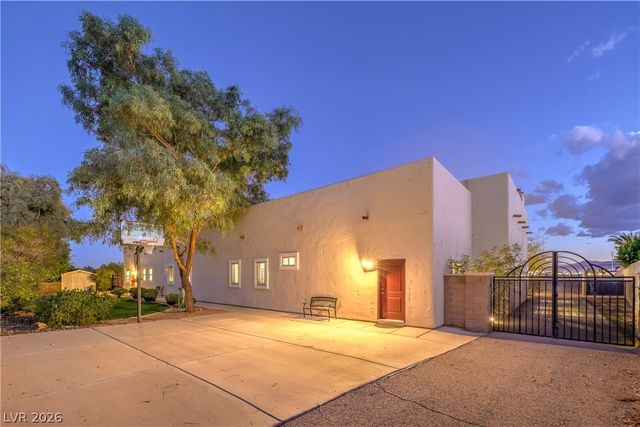 3910 West Pebble Road, Las Vegas, NV 89139