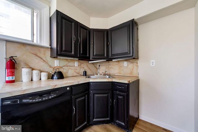 323 SPRUCE ST, Glenolden, PA 19036