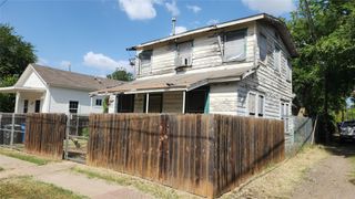 85 W Navasota ST, Austin, TX 78702
